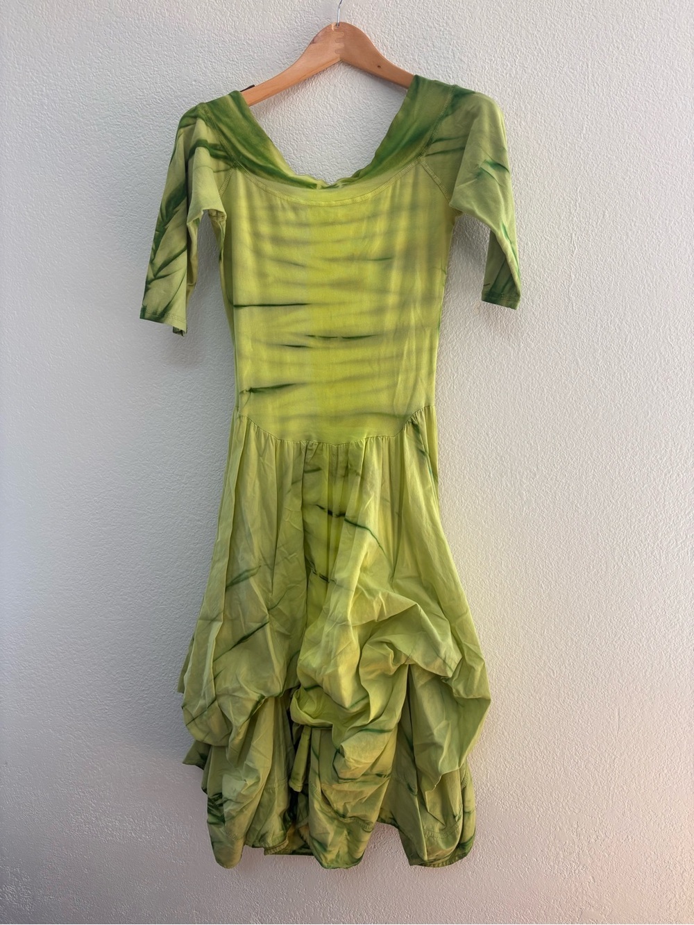 Light Green Tie-Dye Midi Dress with Bubble Hem - Picture 1 of 3